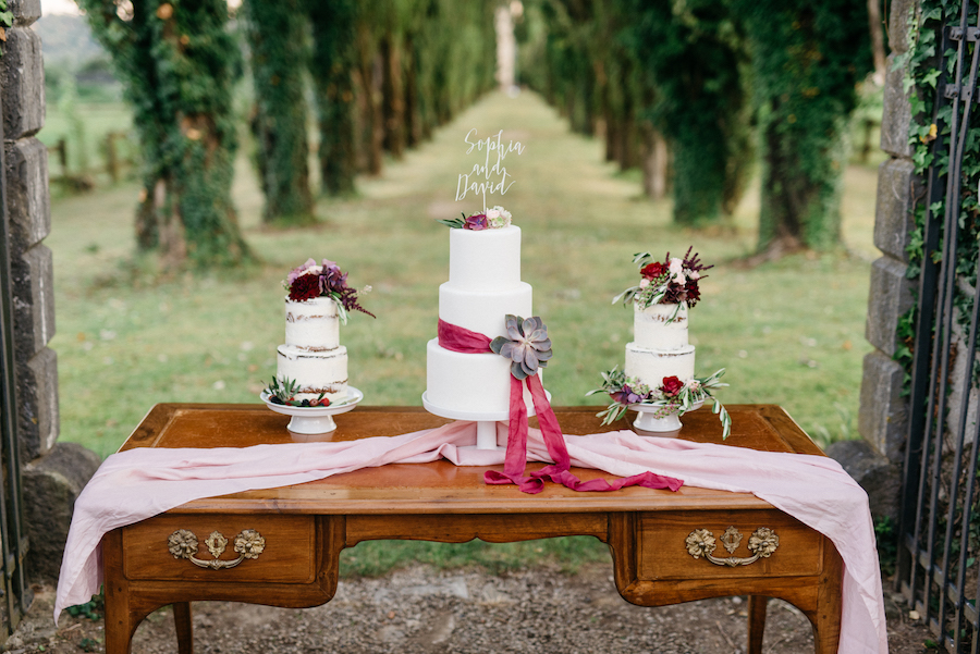 wedding cake bianche e vinaccia